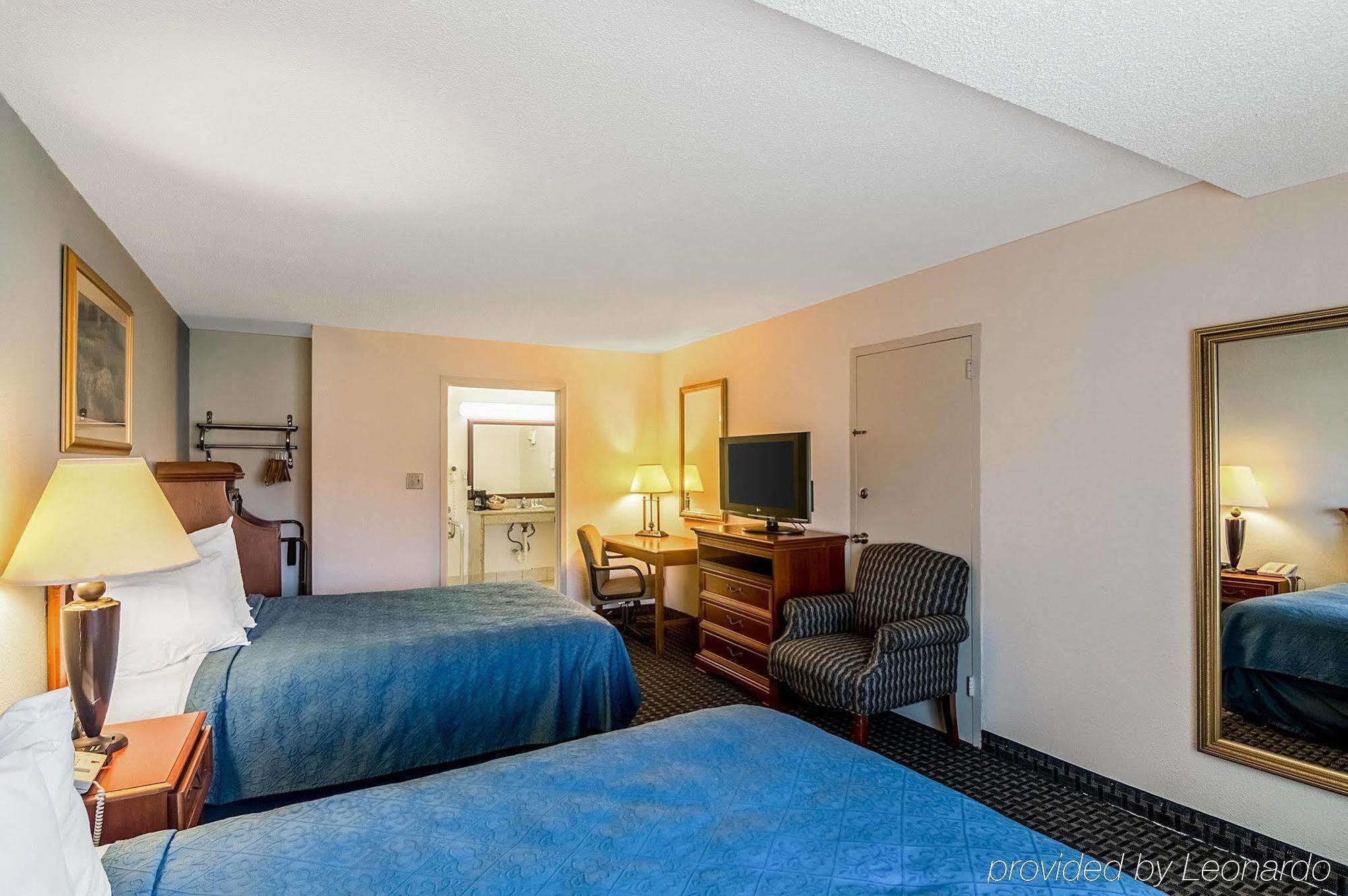 Texas Inn & Suites デントン エクステリア 写真