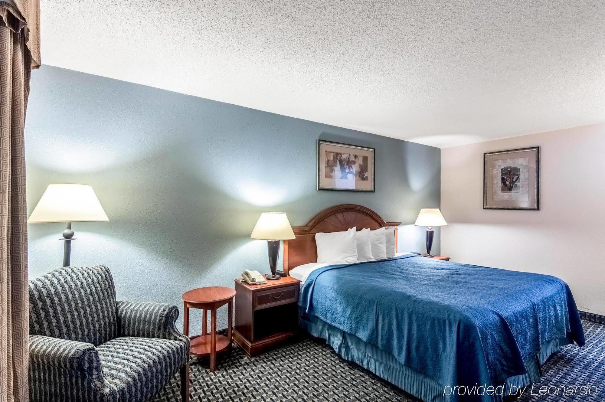 Texas Inn & Suites デントン エクステリア 写真