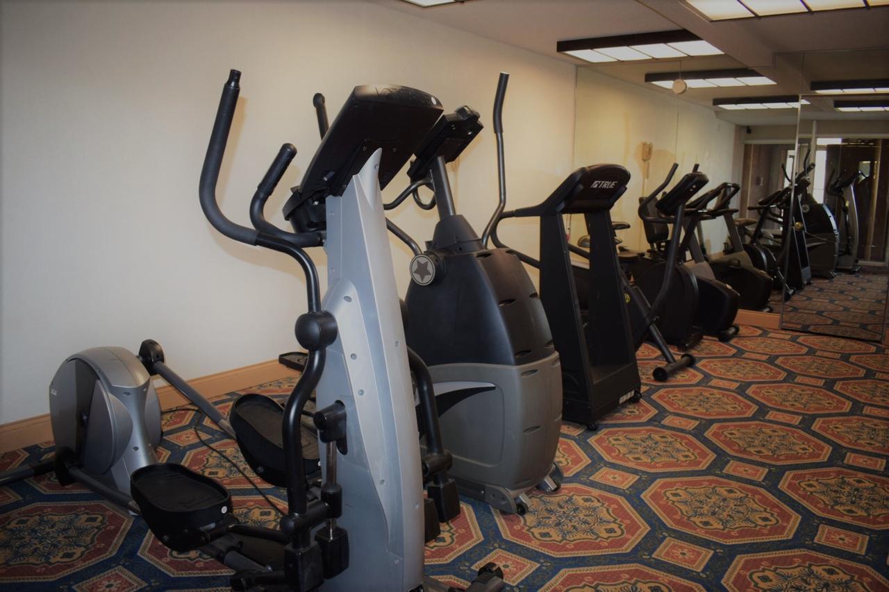 Texas Inn & Suites デントン エクステリア 写真